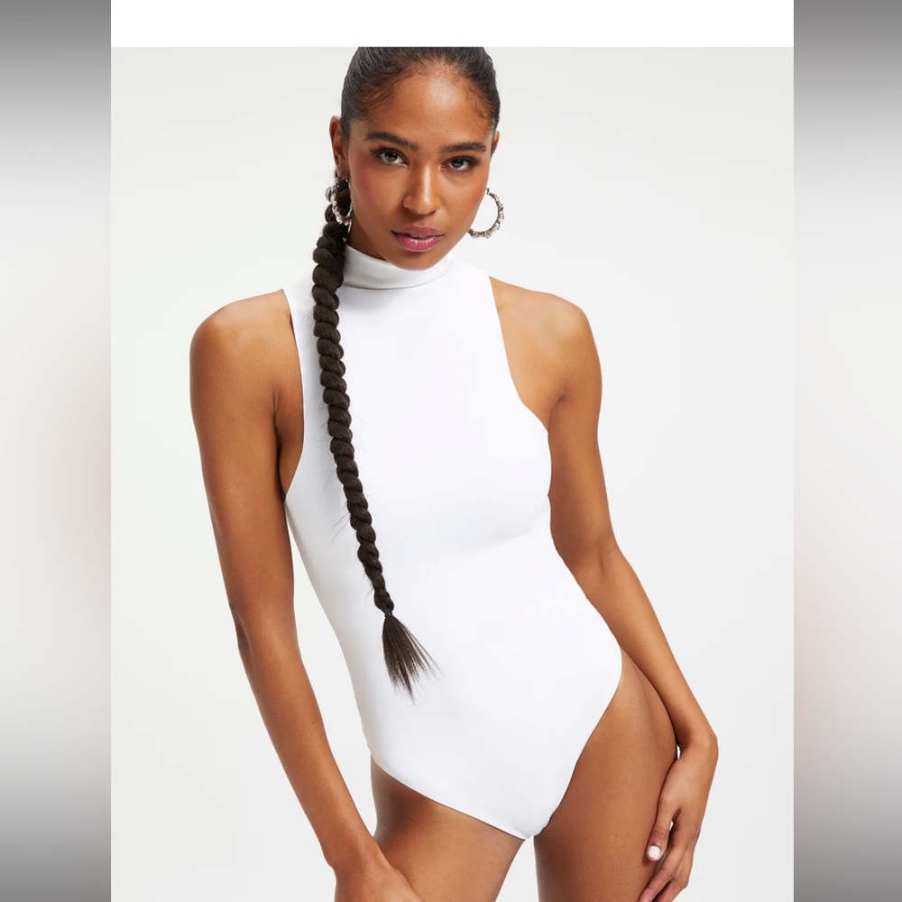 Good American Scuba Funnel Tank bodysuit